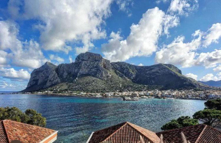 La Casetta Di Nonna Anna Palermo Luaran gambar